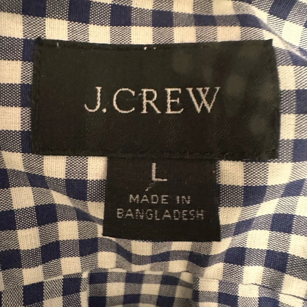 J. Crew Men’s Size Large Slim Fit Navy and White Gingham Button Down Long Shirt - Picture 6 of 9